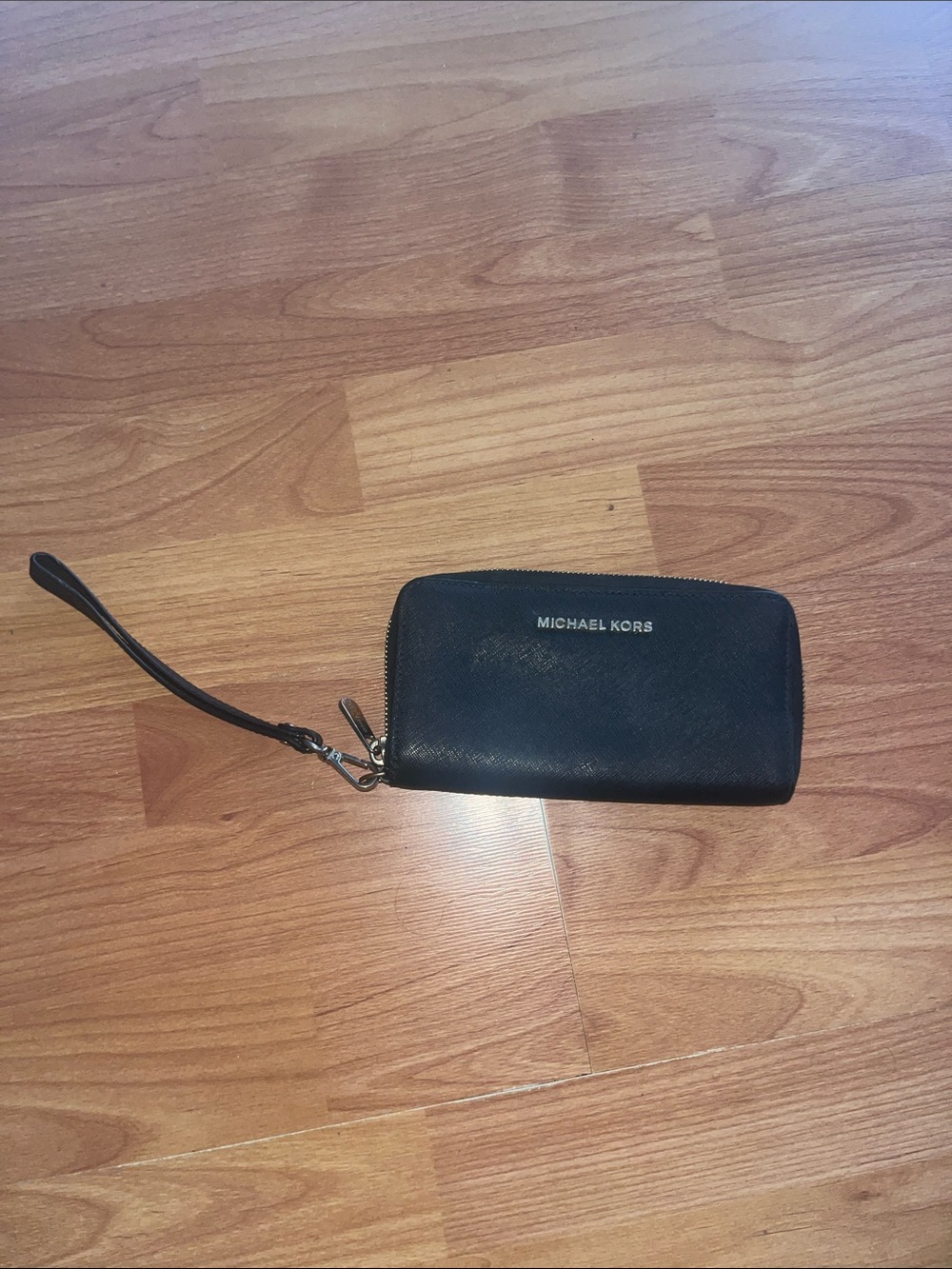 Michael Kors Black Leather Wristlet Card Holder Wallet